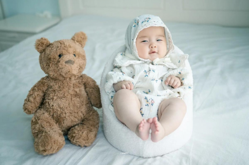 襄阳宝宝摇头是怎么回事